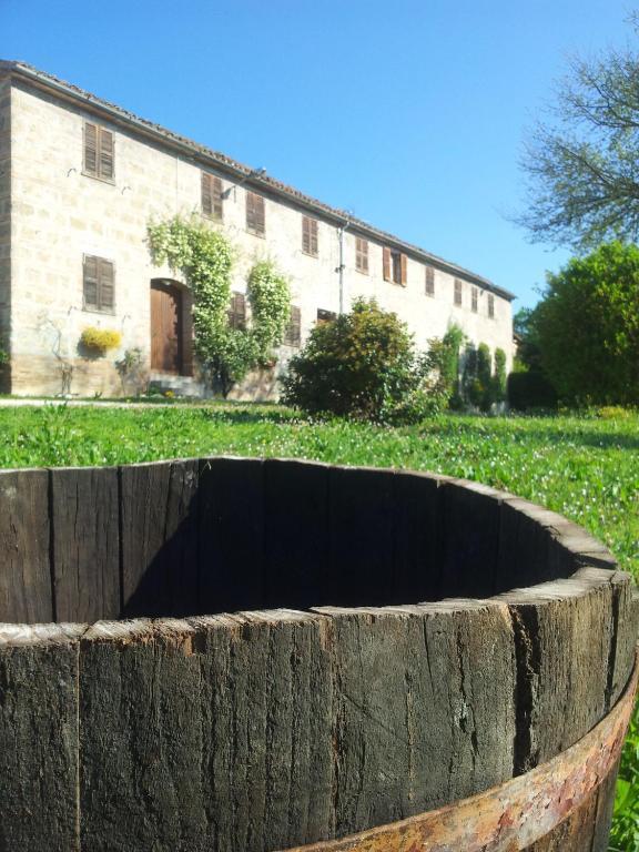 Villa Dei Tigli Fabriano Esterno foto